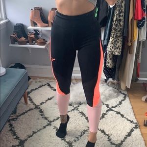 Black and pink puma leggings